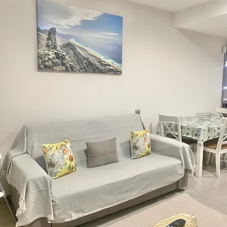 Apartamento Moderno Playa De Las Canteras -Las Palmas Gran Canaria شقة